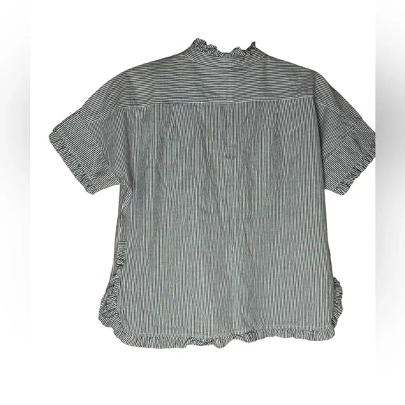 Eskey Gray White Pinstripe Ruffle Trim 100% Cotton Top Size M - Picture 5 of 9